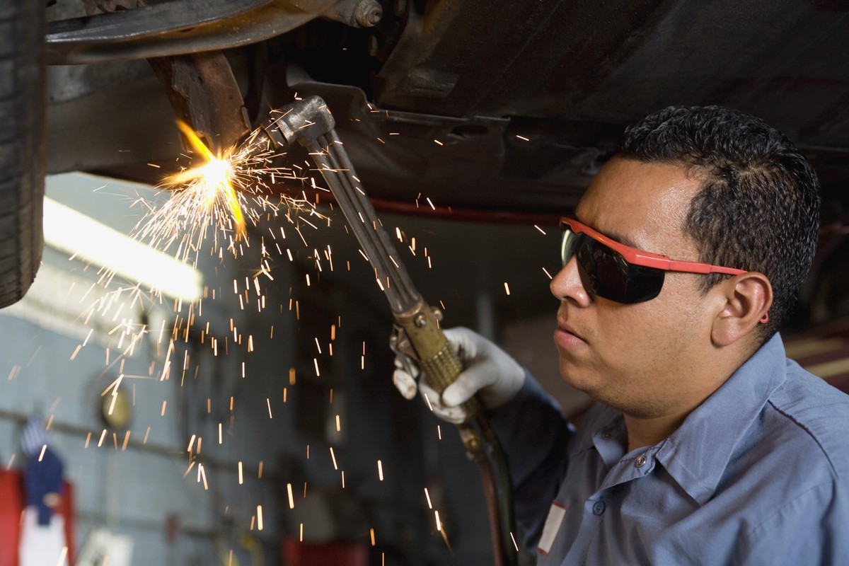 Где найти и как искать семинар (тренинг) сварщиков
